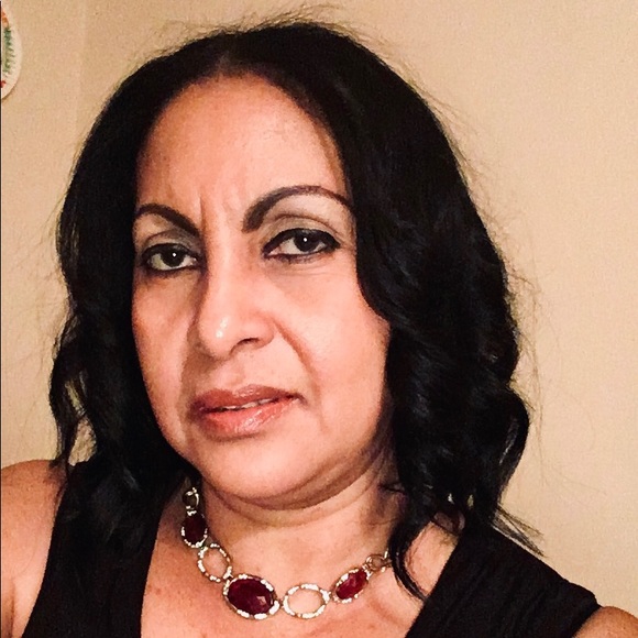 Meet your Posher, Helen - Picture 7 of 11